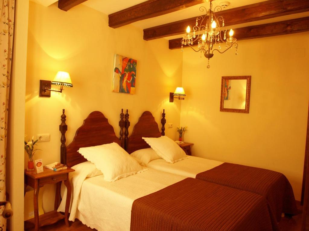 Casa Del Infanzon Hotel